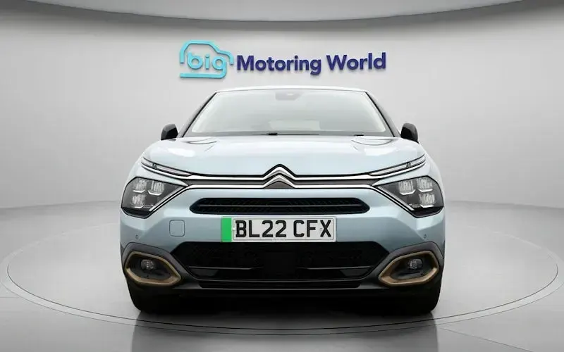 Used Citroën e-C4 100 kW (136 HP) 2022 Blue Hatchback