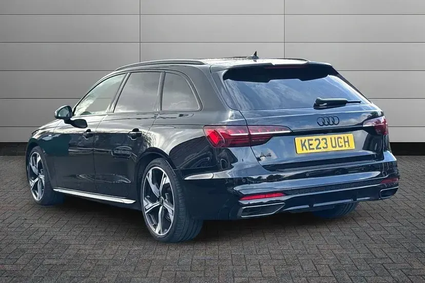 Used Audi A4 Black Edition 150 HP (110 kW) 2023 Black Estate