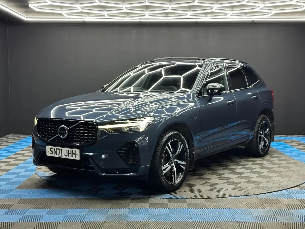 Used Volvo XC60 R-Design 2021 Blue SUV