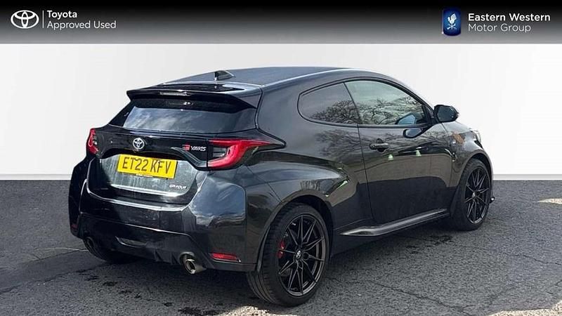 Used Toyota Yaris 257 HP (189 kW) 2022 Black Hatchback