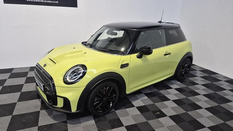 Used Mini Cooper S Hatch 2024 Yellow Hatchback