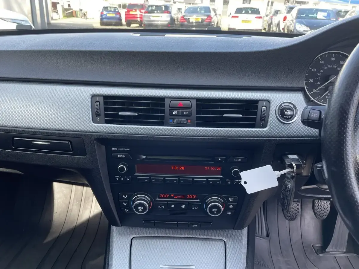 Used BMW 318 M Sport 2009 Black Estate