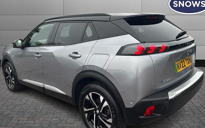 Used Peugeot e-2008 GTi 100 kW (136 HP) 2023 SUV