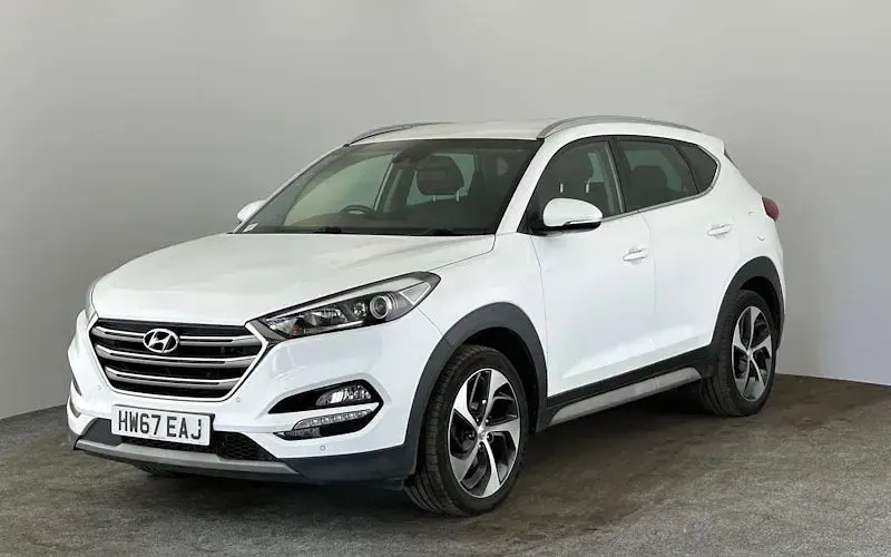 Used Hyundai Tucson Premium 141 HP (103 kW) 2017 White SUV