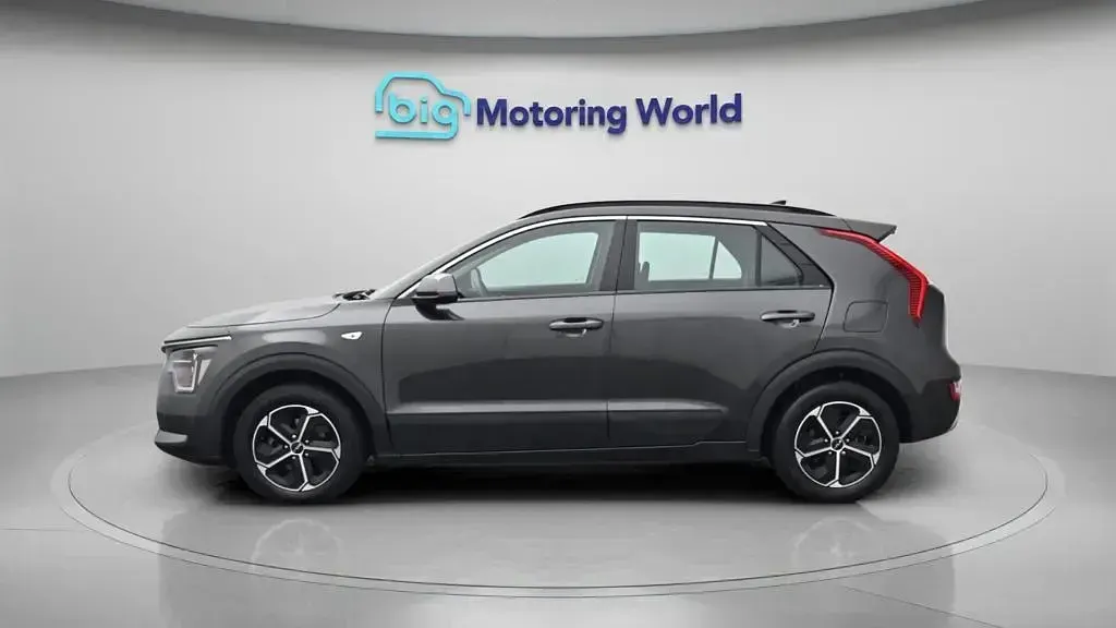 Used Kia Niro 139 HP (102 kW) 2023 Grey SUV