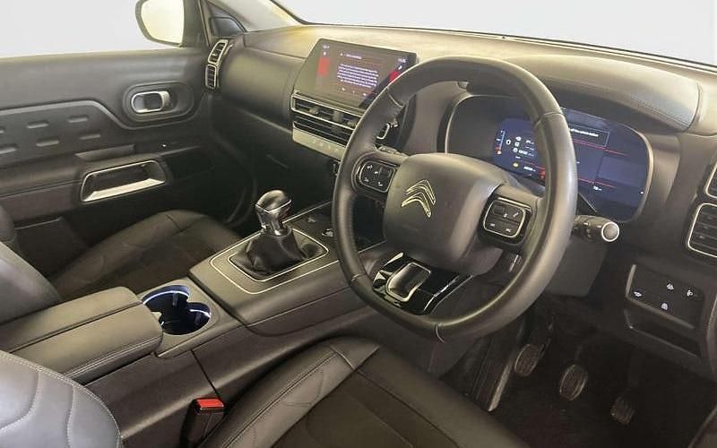 Used Citroën C5 PureTech 131 HP (96 kW) 2024 Hatchback