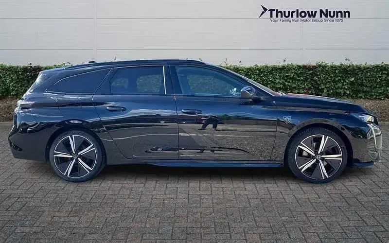 Used Peugeot 308 SW GT 131 HP (96 kW) 2023 Black Estate