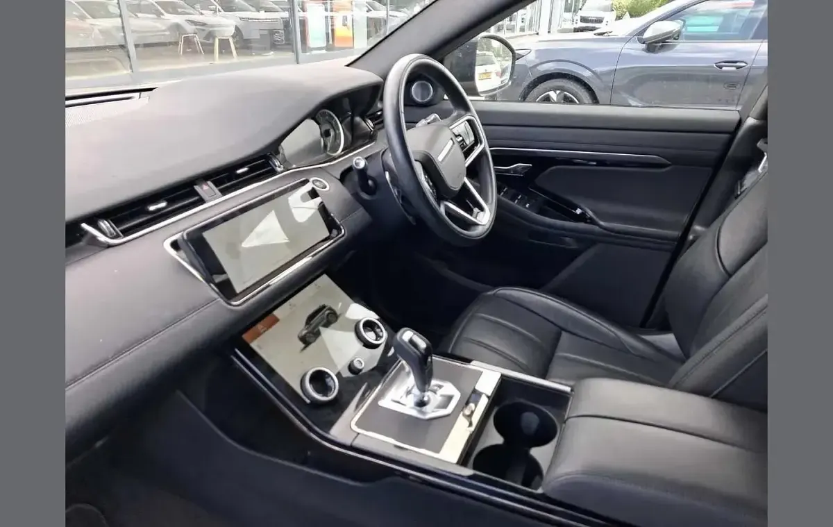 Used Land Rover Range Rover evoque HSE Dynamic 304 HP (223 kW) 2023 Other SUV