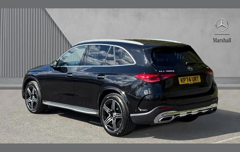 Used Mercedes GLC300 AMG Line Premium 269 HP (197 kW) 2024 Black SUV