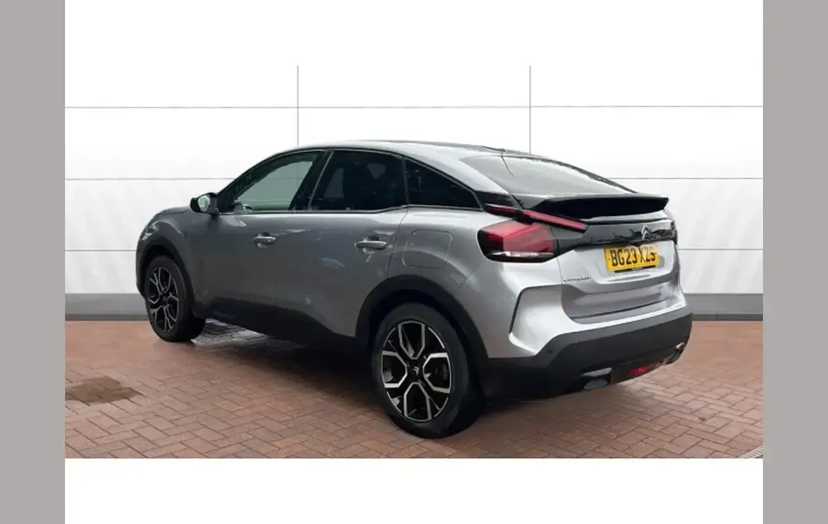 Used Citroën e-C4 Shine 100 kW (136 HP) 2023 Grey Hatchback