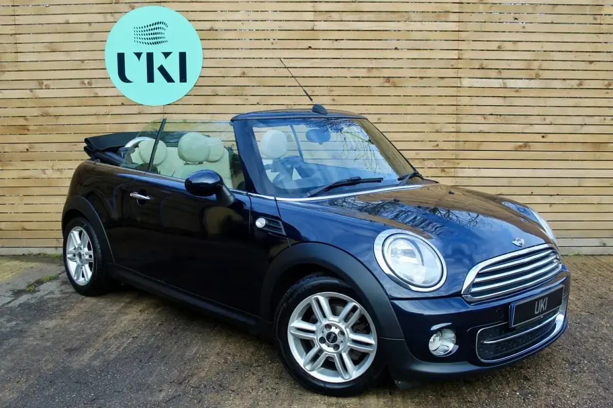 Usado Mini Cooper D Cabriolet 2014 Azul Descapotable