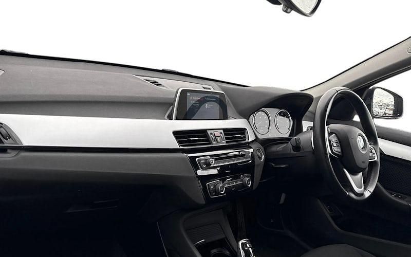 Used BMW X1 Comfort Edition 190 HP (139 kW) 2018 White SUV