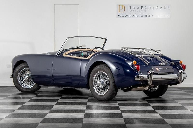 Used MG 1600 81 HP (59 kW) 1960 Blue Cabriolet