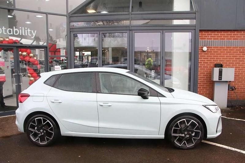 New Seat Ibiza FR Sport 113 HP (83 kW) 2025 Grey Hatchback