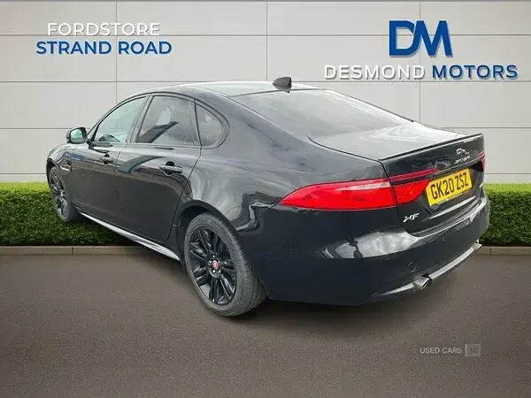 Used Jaguar XF Chequered Flag 250 HP (183 kW) 2020 Black Sedan