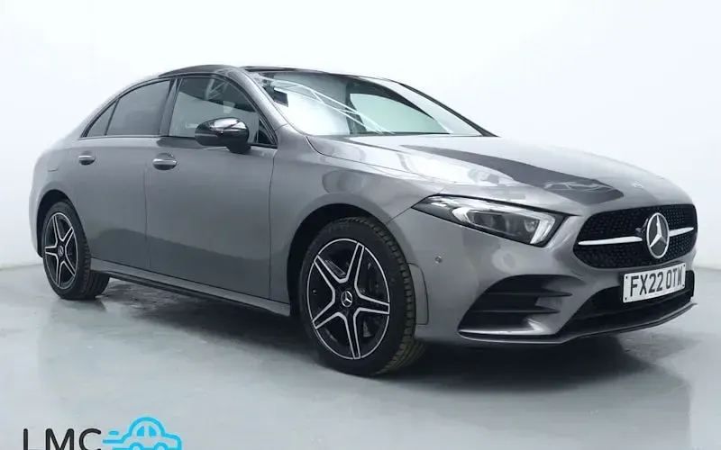 Usado Mercedes A250 AMG Line Premium Plus 218 HP (160 kW) 2022 Sedan