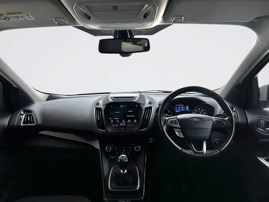 Used Ford Kuga Titanium 120 HP (88 kW) 2018 White SUV