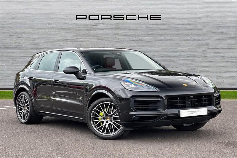 Used Porsche Cayenne 462 HP (339 kW) 2023 Black SUV