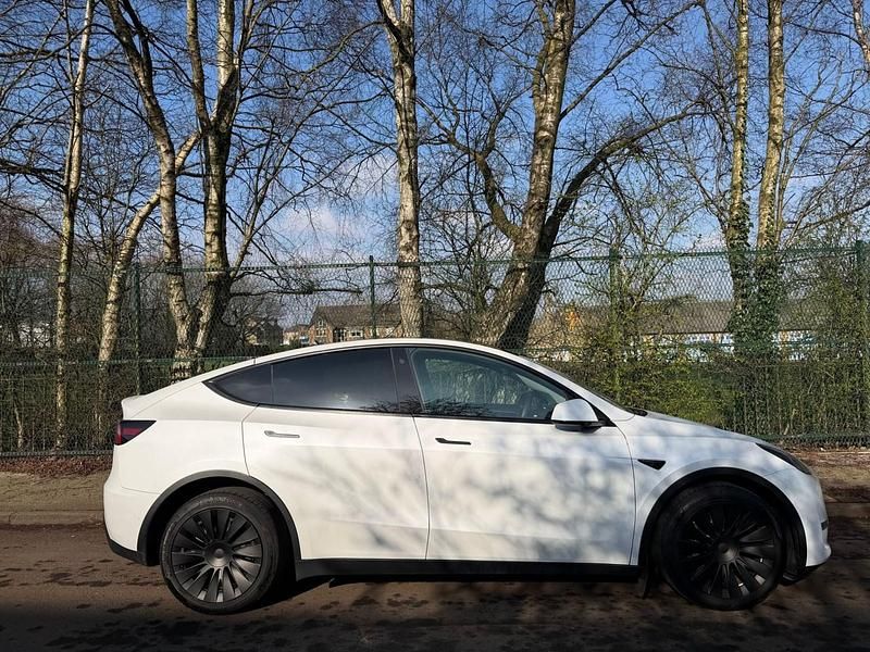 Used Tesla Model Y Long Range AWD 282 kW (384 HP) 2022 White SUV