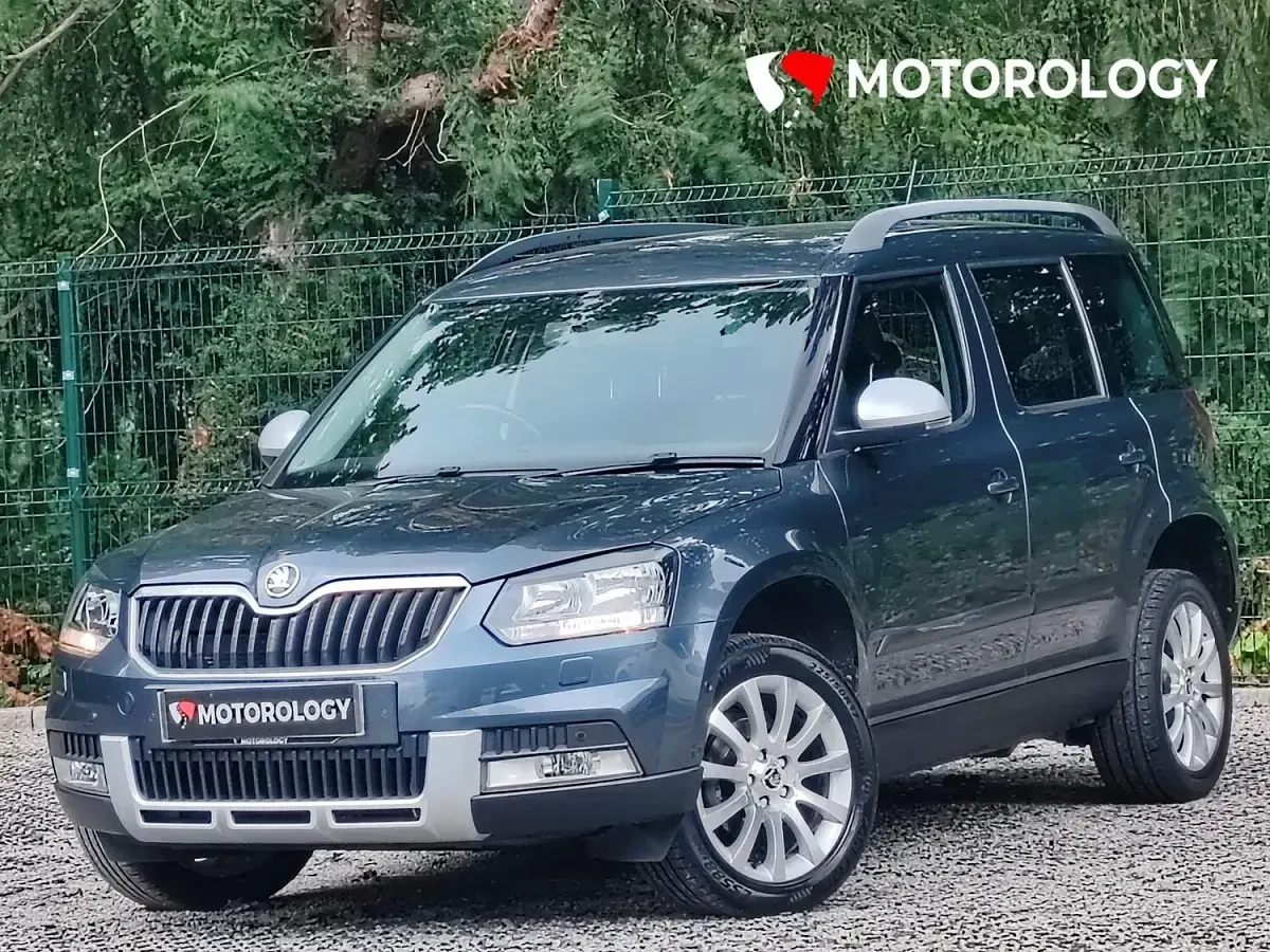 Used Skoda Yeti SE 110 HP (80 kW) 2016 Grey SUV
