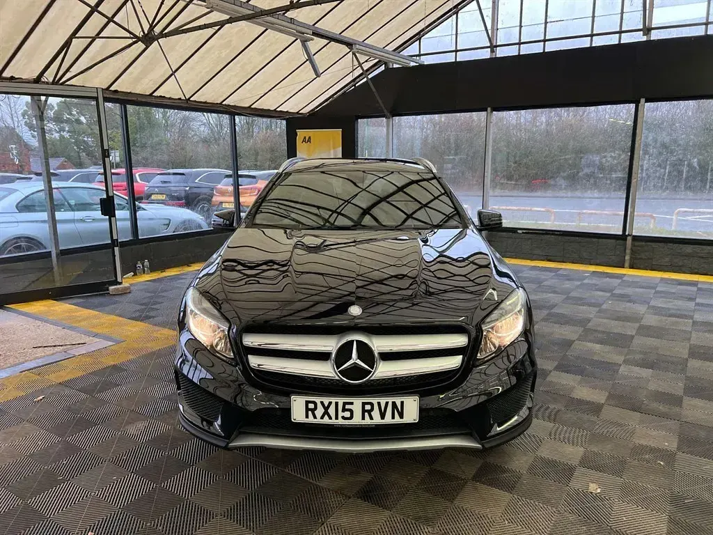 Used Mercedes GLA220 AMG line 170 HP (125 kW) 2015 Black SUV