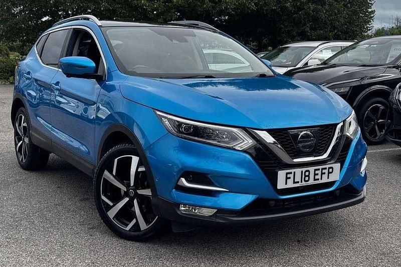 Blue Used 2018 Nissan Qashqai Tekna SUV | £12,990 (Fair price) - Image 1/4