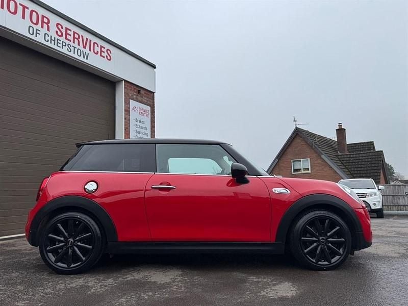 Used Mini Cooper S Hatch 2018 Red Hatchback