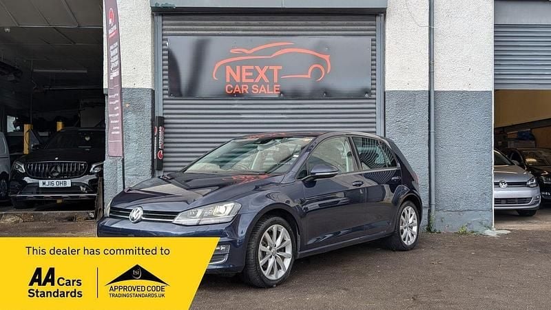 Used VW Golf VIII SE 122 HP (89 kW) 2025 Blue Hatchback