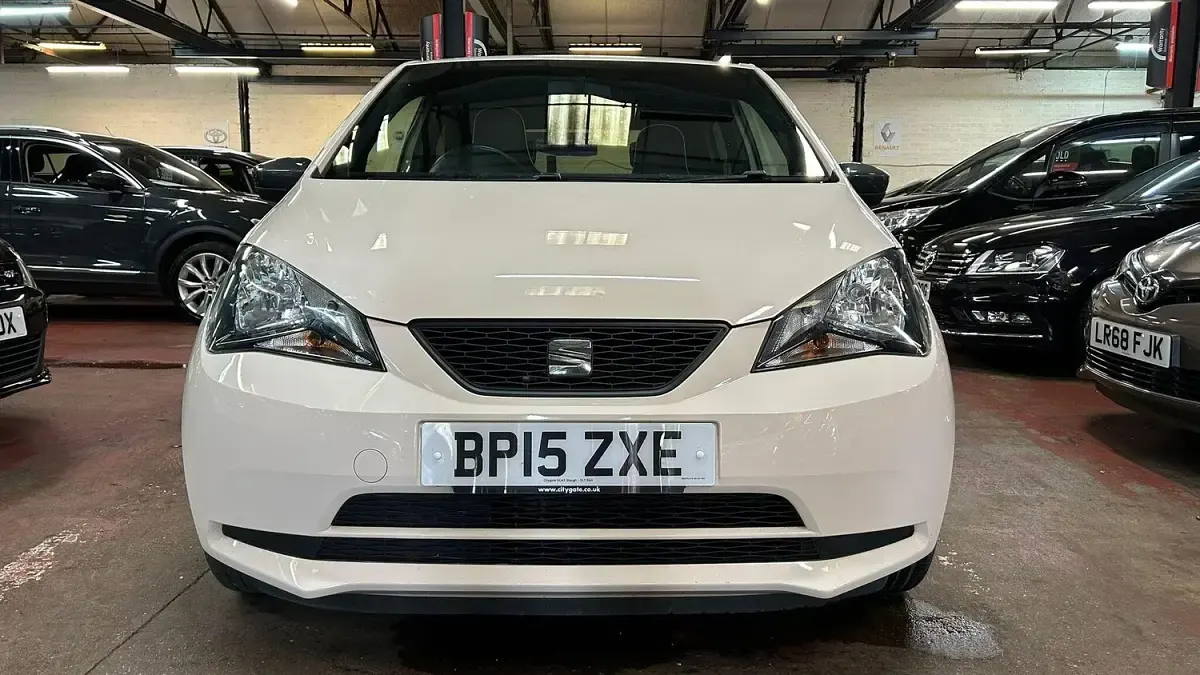 Used Seat Mii 75 HP (55 kW) 2015 Beige Hatchback