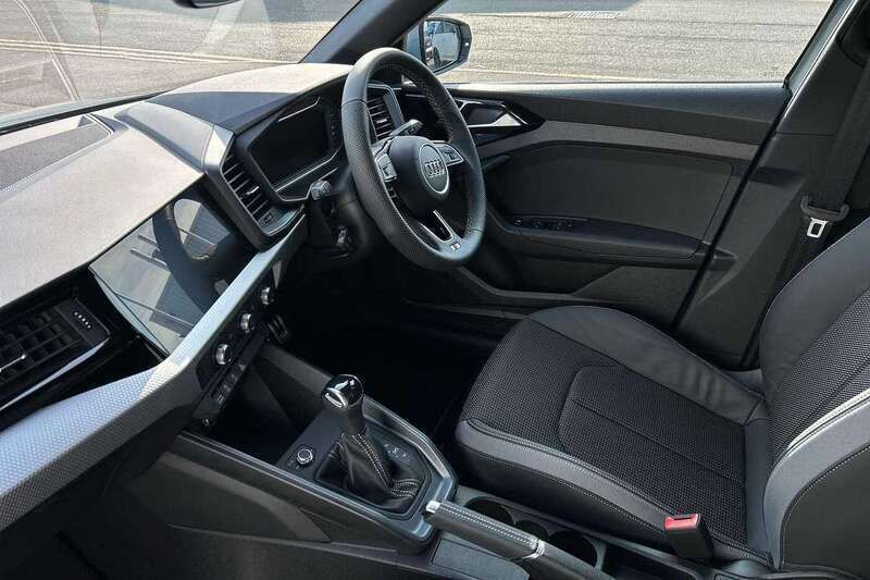 Image 2/4