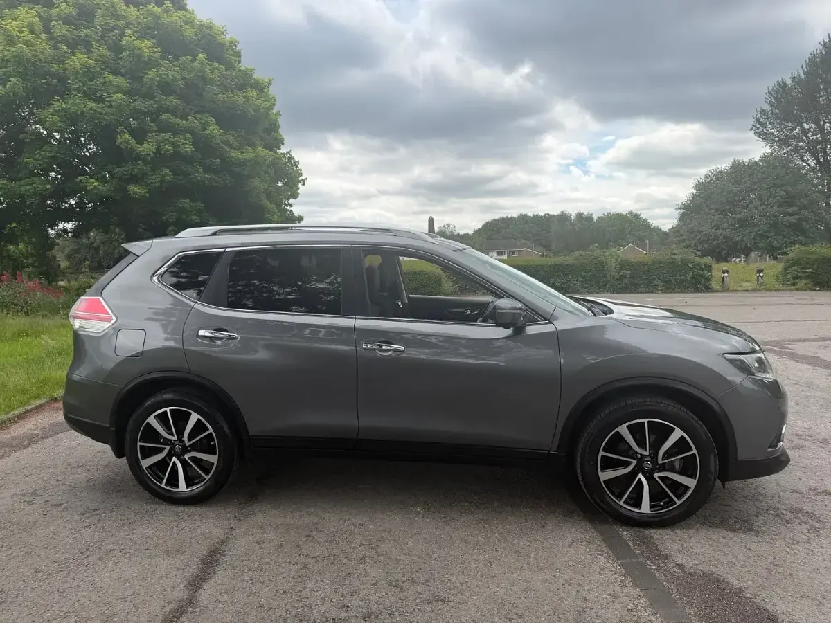 Used Nissan X-Trail N-TEC 130 HP (95 kW) 2015 Grey SUV