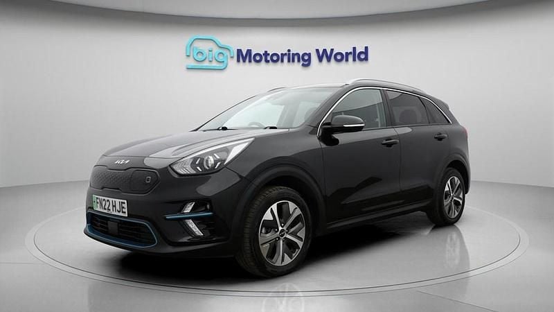 Used Kia e-Niro 147 kW (201 HP) 2022 SUV