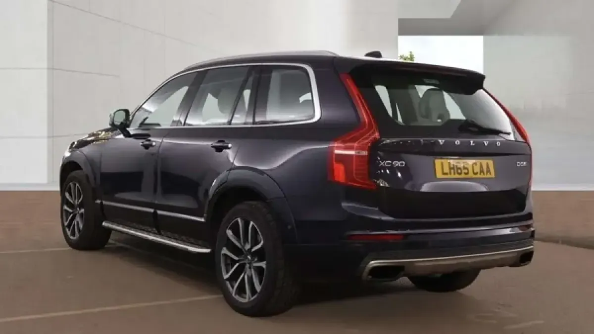 Used Volvo XC90 Inscription 221 HP (162 kW) 2015 Blue SUV