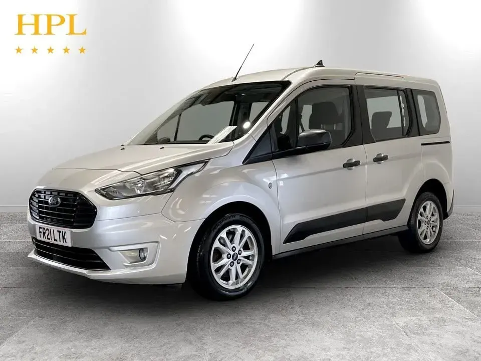 Used Ford Tourneo Connect Zetec 120 HP (88 kW) 2021 Silver MPV