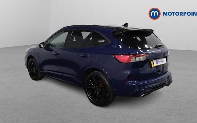 Używany Ford Kuga 224 KM (164 kW) 2023 Niebieski SUV