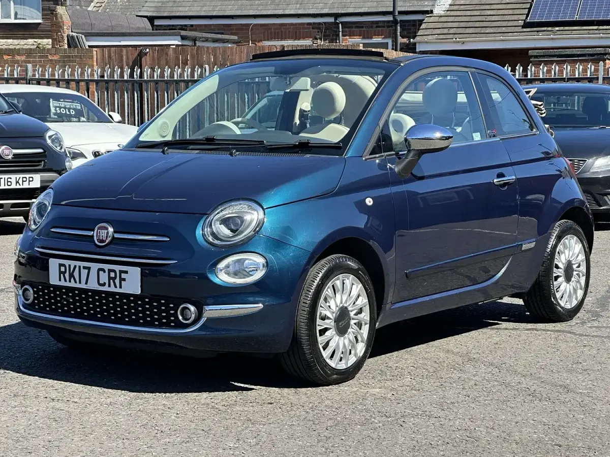 Used Fiat 500C Lounge 85 HP (62 kW) 2017 Blue Cabriolet