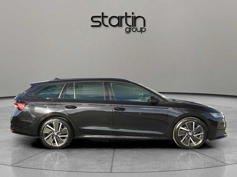 Used Skoda Octavia SportLine 147 HP (108 kW) 2025 Black magic pearl effect Estate