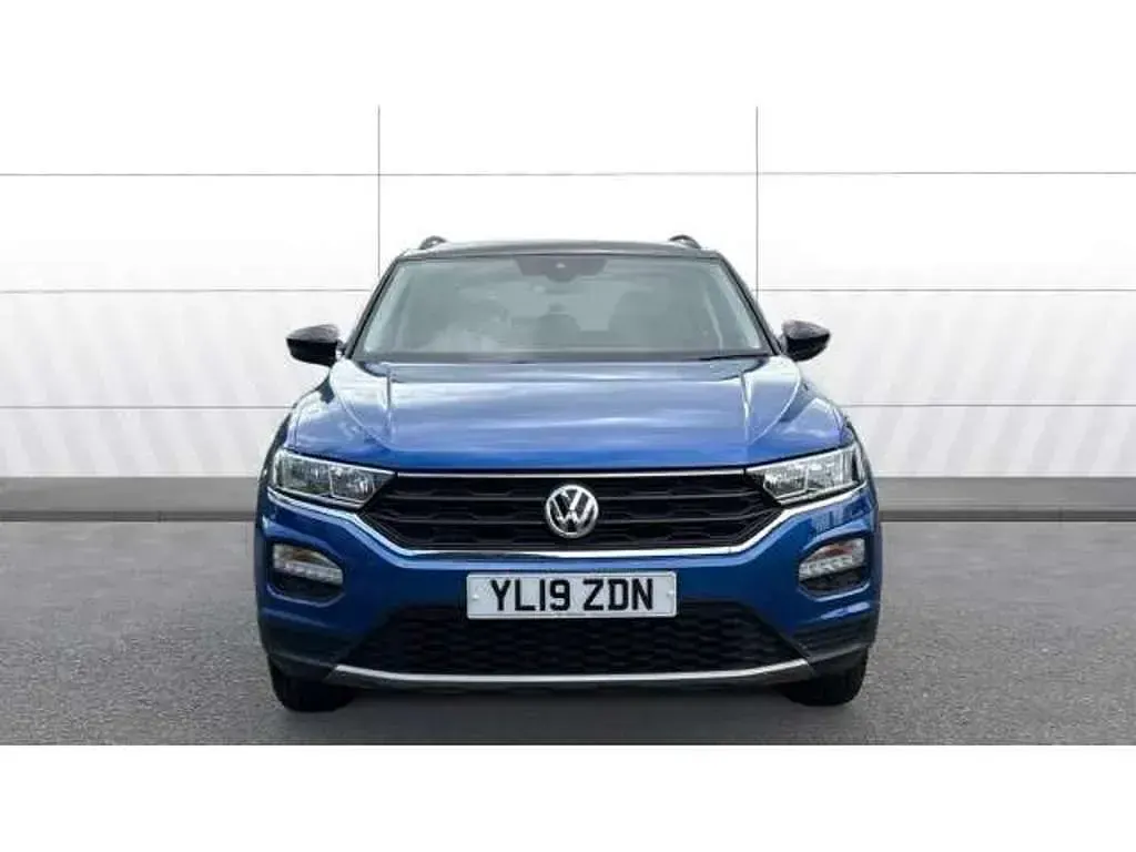 Used VW T-Roc SE 115 HP (84 kW) 2019 Blue SUV