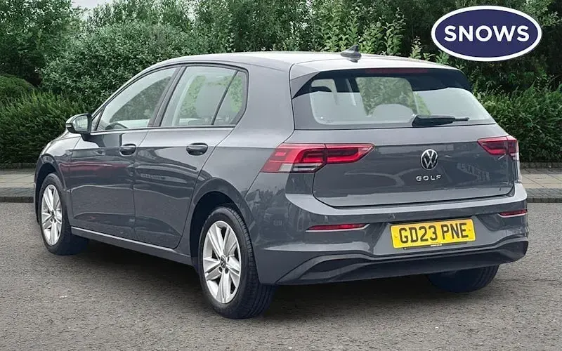 Used VW Golf VIII Life 150 HP (110 kW) 2023 Grey Hatchback