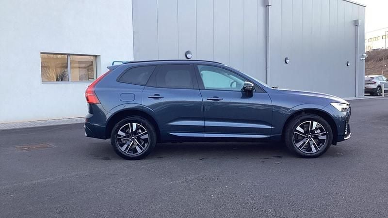 Used Volvo XC60 Plus 247 HP (181 kW) 2026 Blue SUV