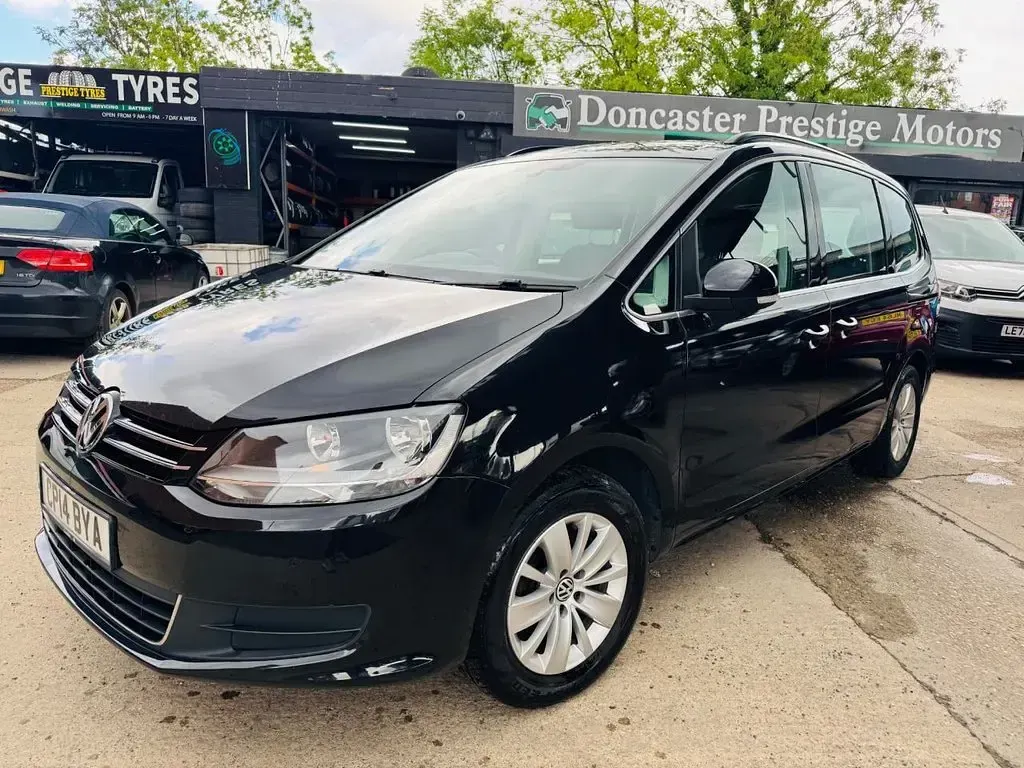 Used VW Sharan SE 140 HP (102 kW) 2014 Black MPV