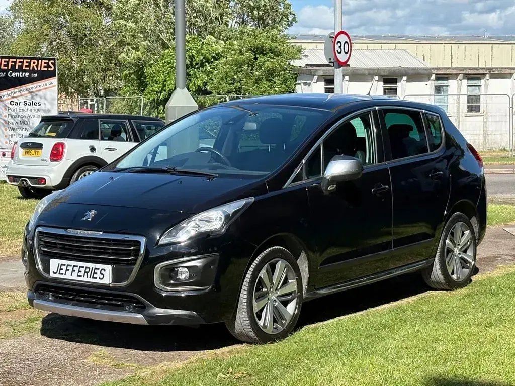 Used Peugeot 3008 Allure 120 HP (88 kW) 2016 Black SUV