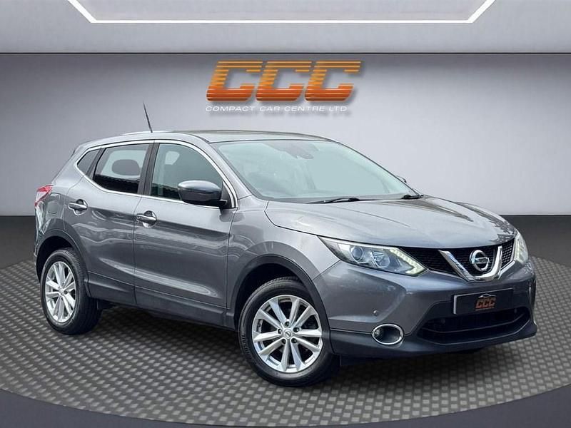 Grey Used 2014 Nissan Qashqai Acenta Premium SUV | £5,990 (Good price) - Image 1/2