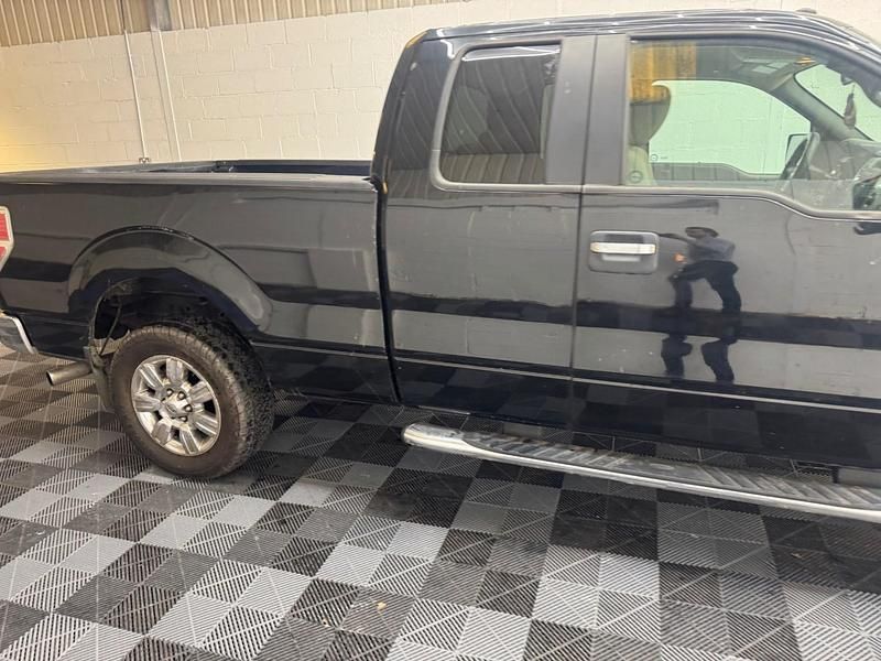 Used Ford F-150 XLT 2020 Black Pickup
