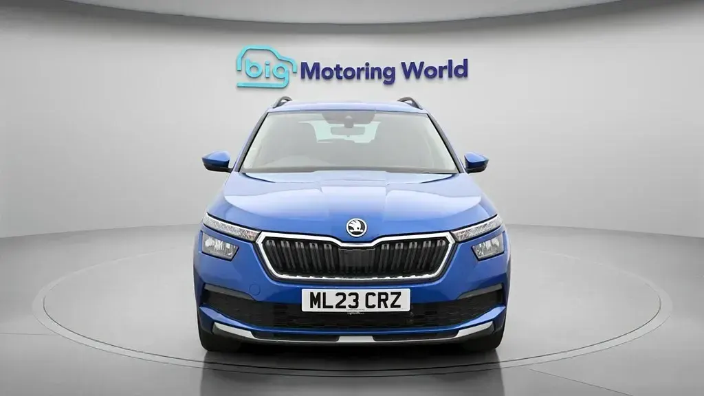 Used Skoda Kamiq SE Drive 110 HP (80 kW) 2023 Blue SUV