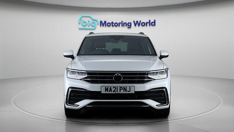 Used VW Tiguan R-line 148 HP (108 kW) 2021 White SUV