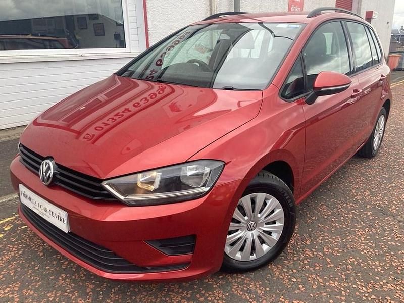 Red Used 2015 VW Golf Sportsvan S MPV | £8,495 (Fair price) - Image 1/4