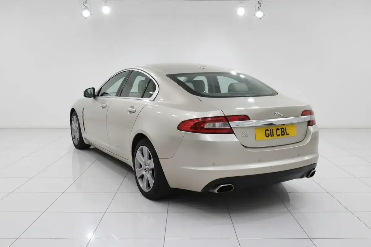 Used Jaguar XF Premium Luxury 2008 Gold Sedan
