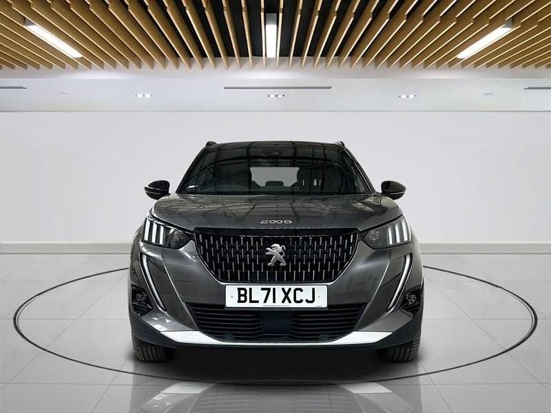 Second-hand Peugeot 2008 GT 130 CP (95 kW) 2022 Gri SUV