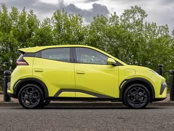 New BYD Dolphin Surf Boost 64 kW (88 HP) 2025 Green Hatchback